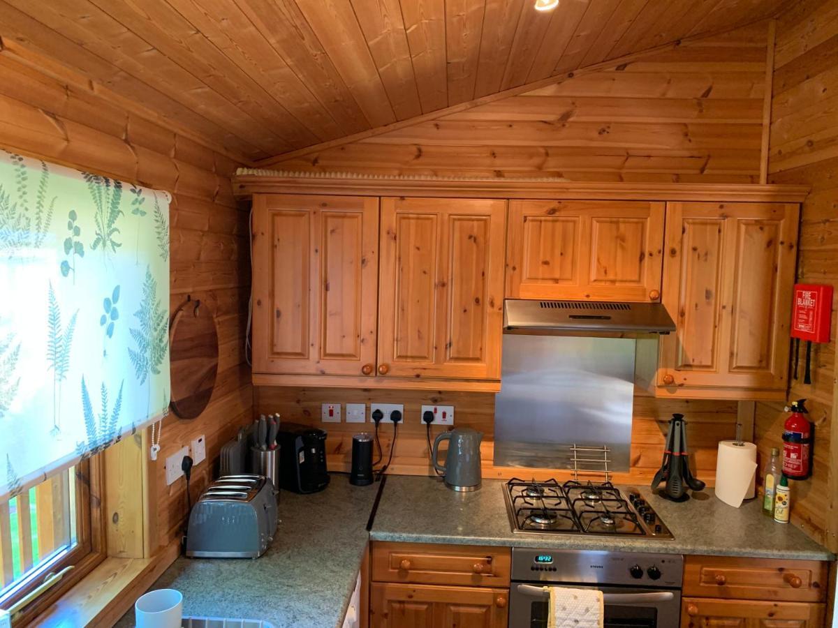 Immaculate 3-Bed Lodge In Hawick Zewnętrze zdjęcie