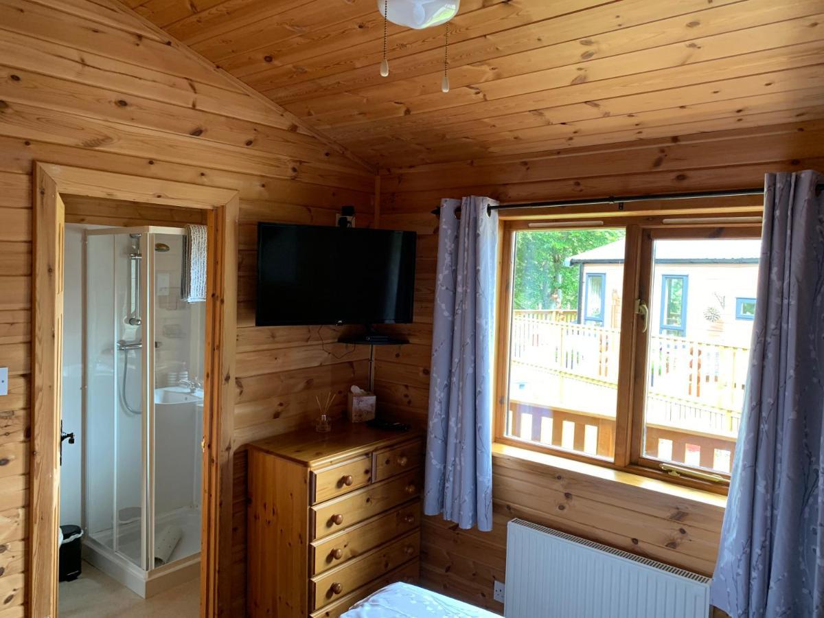 Immaculate 3-Bed Lodge In Hawick Zewnętrze zdjęcie